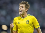 包含欧联杯最新形势：丹佛掘金高居榜首，多特蒙德强势追赶，冠军归属成迷的词条